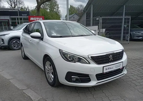 samochody osobowe Peugeot 308 cena 57800 przebieg: 67004, rok produkcji 2019 z Piaseczno